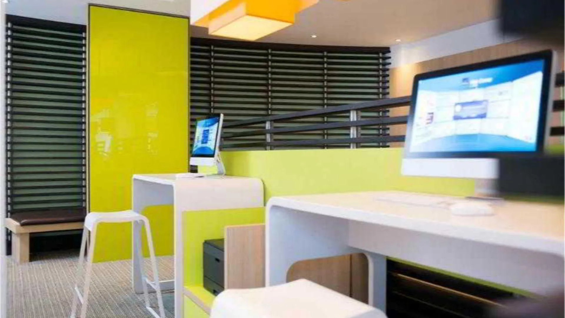Novotel Rotterdam Brainpark 4*,